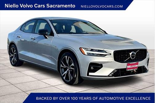 2025 Volvo S60 B5 Core