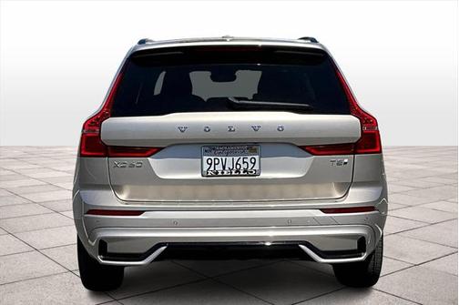 2025 Volvo XC60 Plug-In Hybrid T8 Plus