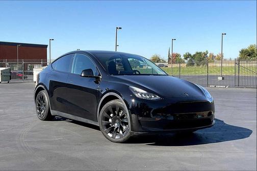 2021 Tesla Model Y Long Range Dual Motor All-Wheel Drive