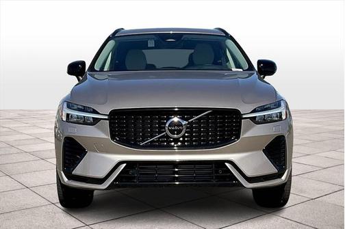2025 Volvo XC60 Plug-In Hybrid T8 Plus