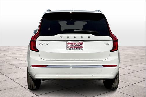 2025 Volvo XC90 Plug-In Hybrid T8 Ultra 7-Seater