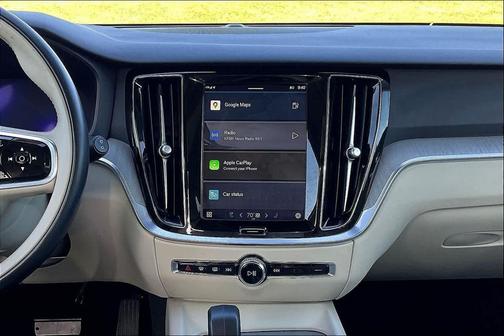 2024 Volvo V60 Cross Country B5 Plus