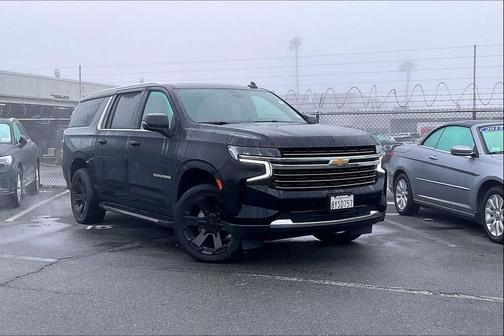 2022 Chevrolet Suburban LT