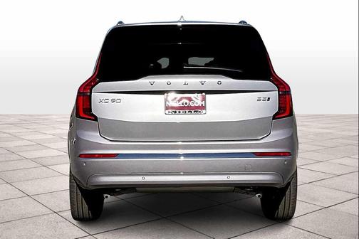 2026 Volvo XC90 B5 Ultra 6-Seater