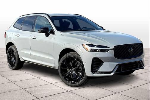 2026 Volvo XC60 B5 Ultra Black Edition