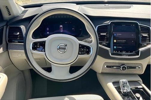 2025 Volvo XC90 Plug-In Hybrid T8 Ultra 6-Seater