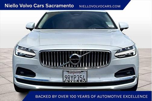 2024 Volvo S90 B6 Plus