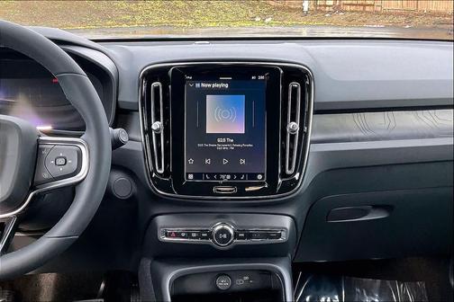 2023 Volvo XC40 Recharge Pure Electric Twin Core