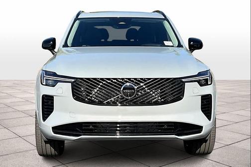 2026 Volvo XC90 B6 Ultra Dark Theme 7-Seater