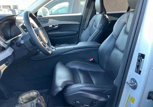 2024 Volvo XC90 Recharge Plug-In Hybrid T8 Ultimate 6-Seater