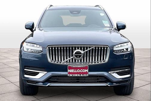2024 Volvo XC90 Recharge Plug-In Hybrid T8 Plus Bright Theme 7-Seater