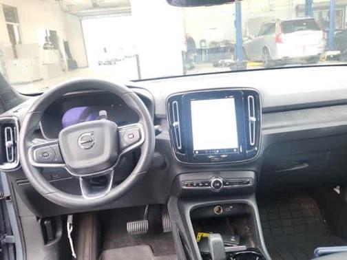 2023 Volvo XC40 Recharge Pure Electric Twin Ultimate