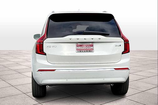 2026 Volvo XC90 B6 Plus 7-Seater
