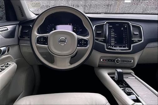 2024 Volvo XC90 Recharge Plug-In Hybrid T8 Plus 6-Seater