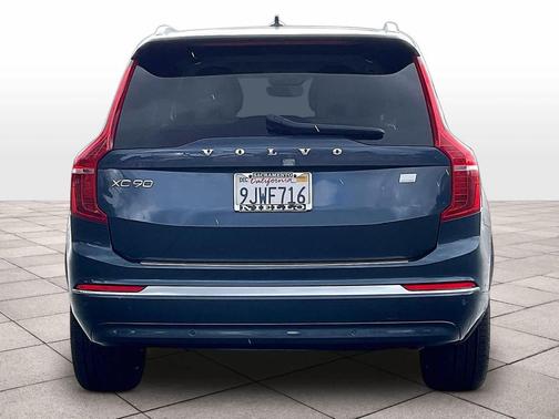 2024 Volvo XC90 Recharge Plug-In Hybrid T8 Plus 6-Seater