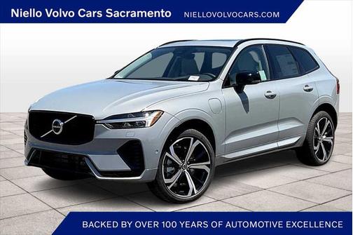 2025 Volvo XC60 Plug-In Hybrid T8 Ultra