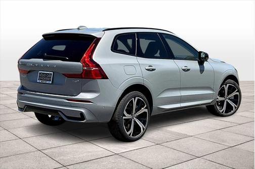 2025 Volvo XC60 Plug-In Hybrid T8 Ultra