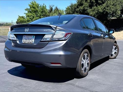 Polished Metal Metallic 2013 Honda Civic Hybrid Base