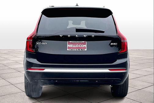 2026 Volvo XC90 B5 Plus 7-Seater