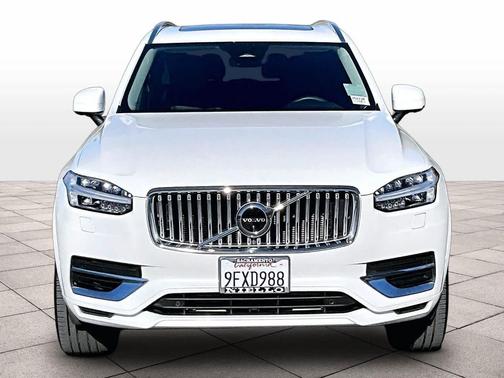 2023 Volvo XC90 Recharge Plug-In Hybrid T8 Plus 6-Seater