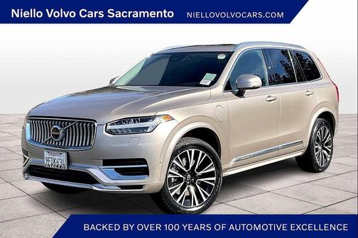 2023 Volvo XC90 Recharge Plug-In Hybrid T8 Plus 6-Seater
