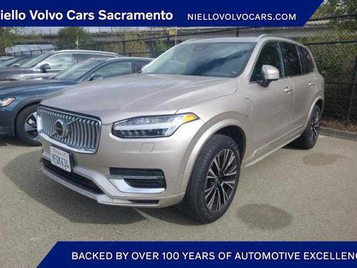 2023 Volvo XC90 Recharge Plug-In Hybrid T8 Plus 6-Seater