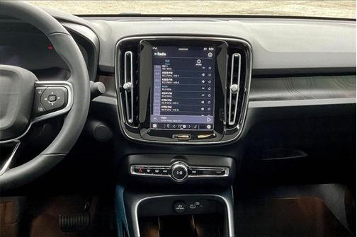 2022 Volvo C40 Recharge Pure Electric P8 Ultimate