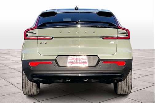 2023 Volvo C40 Recharge Pure Electric Twin Plus