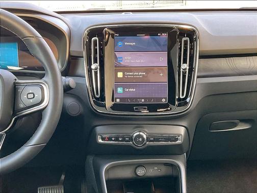 2023 Volvo C40 Recharge Pure Electric Twin Plus