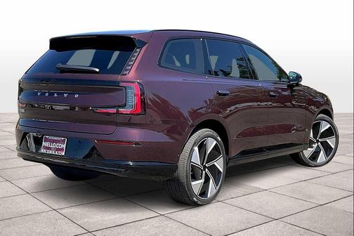 2025 Volvo EX90 Twin Motor Ultra