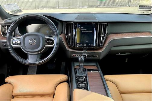 2020 Volvo XC60 T5 Inscription