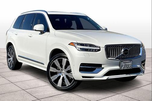 2024 Volvo XC90 Recharge Plug-In Hybrid T8 Ultimate Bright Theme 7-Seater
