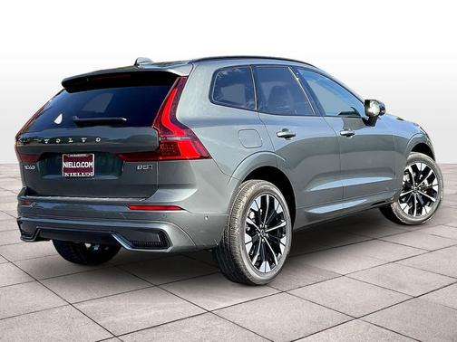 Forest Lake 2026 Volvo XC60 B5 Plus