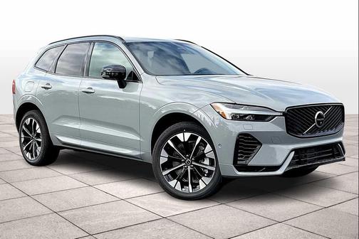 2026 Volvo XC60 Plug-In Hybrid T8 Plus