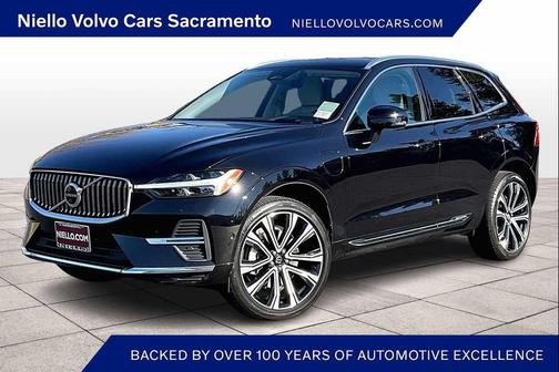 2023 Volvo XC60 Recharge Plug-In Hybrid T8 Ultimate Bright Theme