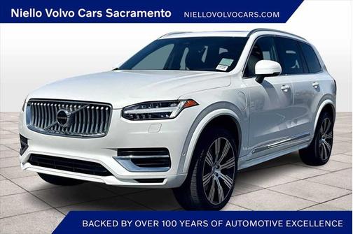 2024 Volvo XC90 Recharge Plug-In Hybrid T8 Plus Bright Theme 7-Seater