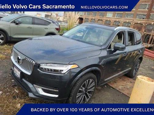 2022 Volvo XC90 Recharge Plug-In Hybrid T8 Inscription Expression 6 Passenger