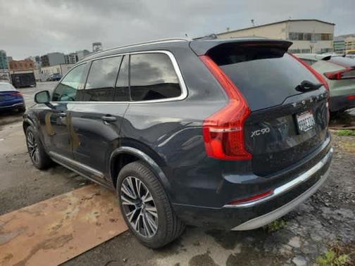 2022 Volvo XC90 Recharge Plug-In Hybrid T8 Inscription Expression 6 Passenger