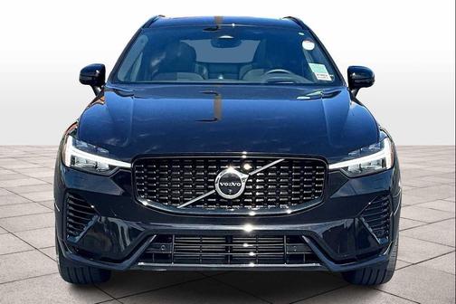 2022 Volvo XC60 Recharge Plug-In Hybrid T8 R-Design
