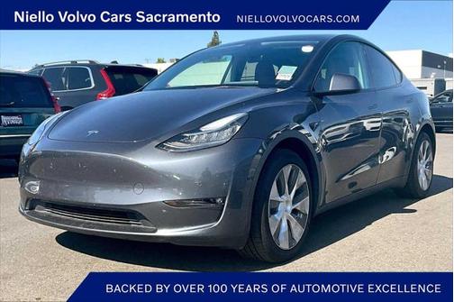 2021 Tesla Model Y Long Range Dual Motor All-Wheel Drive