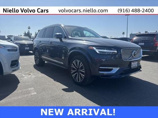 2022 Volvo XC90 Recharge Plug-In Hybrid T8 Inscription Expression 6 Passenger