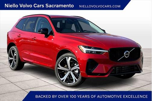 2025 Volvo XC60 Plug-In Hybrid T8 Ultra