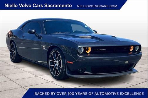 2016 Dodge Challenger R/T Scat Pack