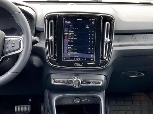 2023 Volvo XC40 Recharge Pure Electric Twin Core