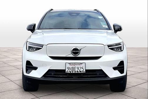 2023 Volvo XC40 Recharge Pure Electric Twin Core
