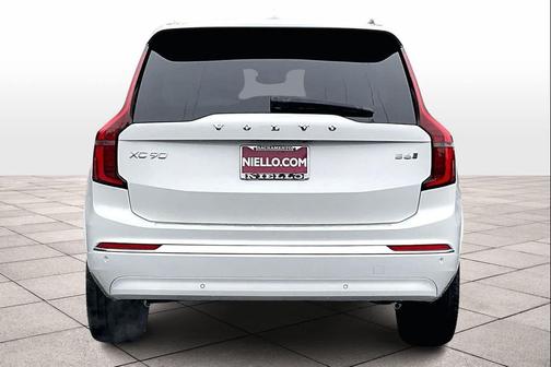 2026 Volvo XC90 B6 Plus 7-Seater