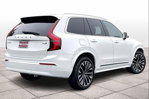 2026 Volvo XC90 B6 Plus 7-Seater