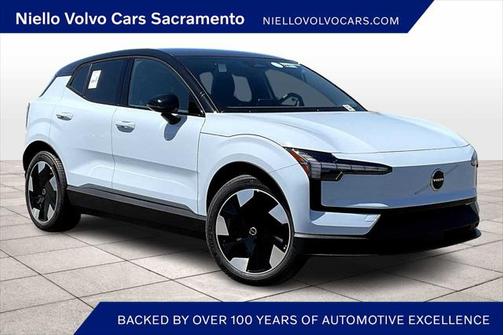 2025 Volvo EX30 Twin Motor Plus