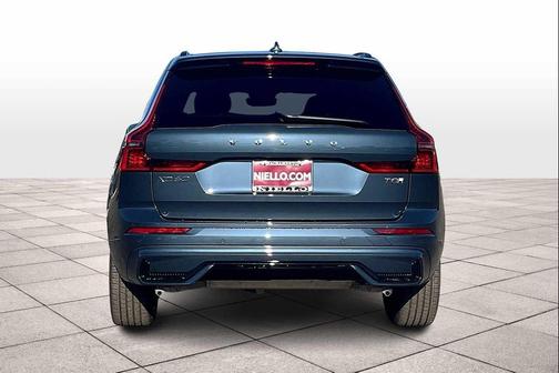 2026 Volvo XC60 Plug-In Hybrid T8 Plus