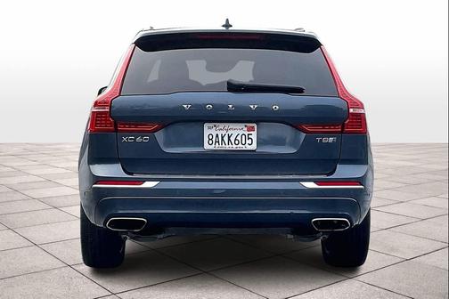 2018 Volvo XC60 Recharge Plug-In Hybrid T8 Inscription